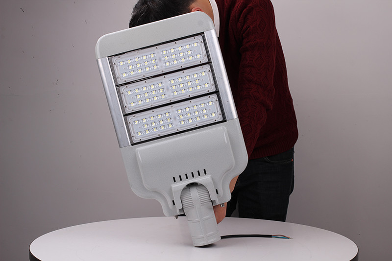 户外免维护LED隧道灯